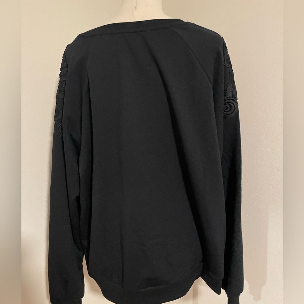 Gloria Vanderbilt black sweatshirt NWOT xxl - Picture 3 of 7